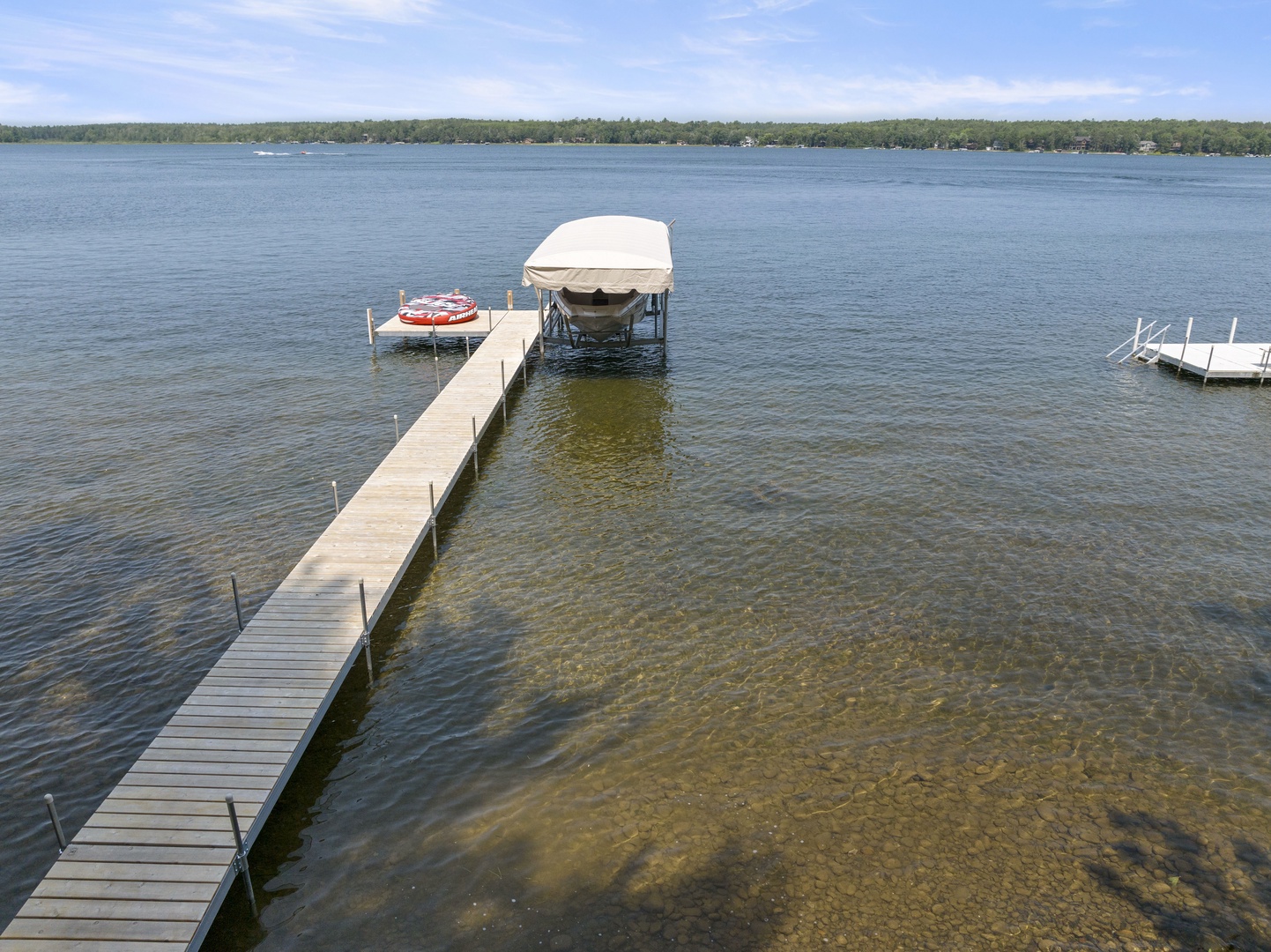DOCK sandy bottom - NO BOAT LIFT