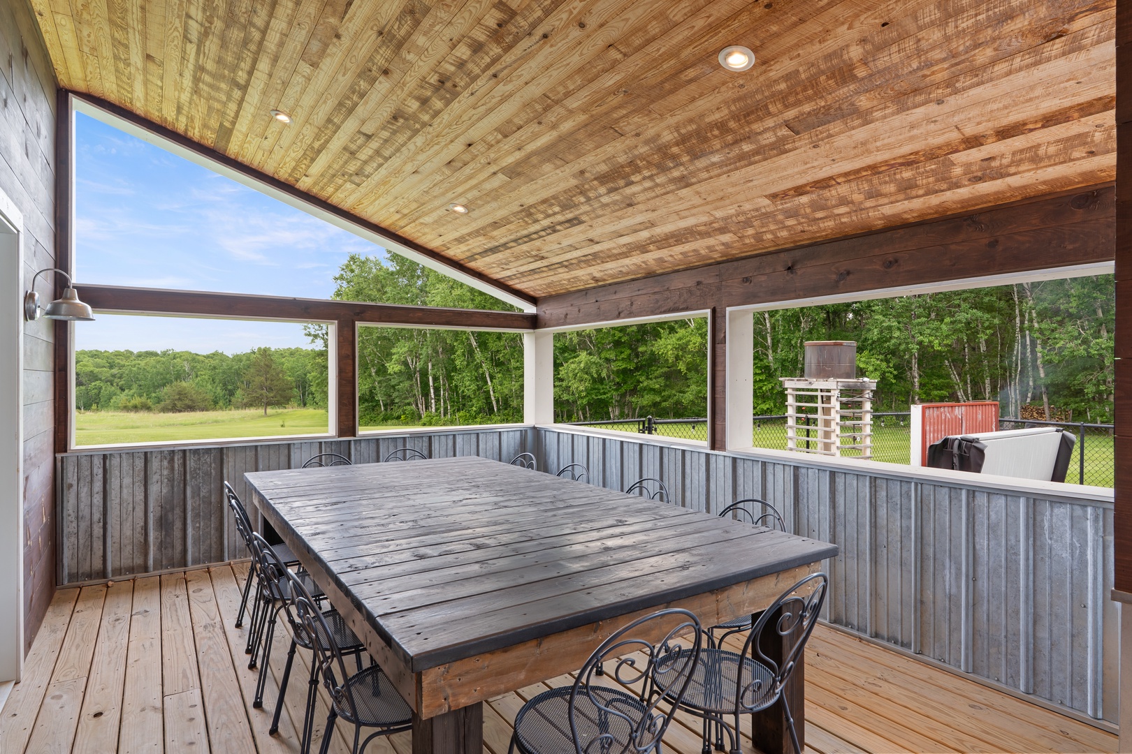 Outdoor Dining Space