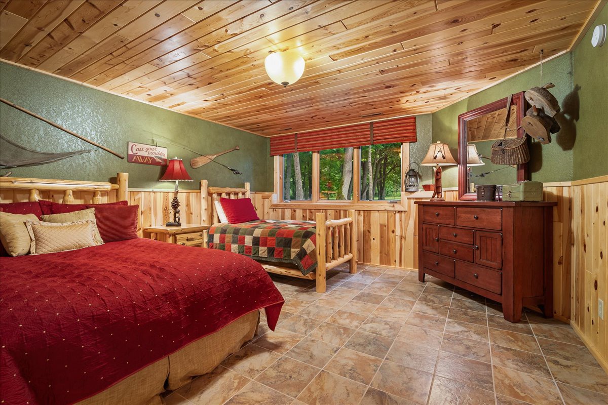 Bedroom - Lower Level