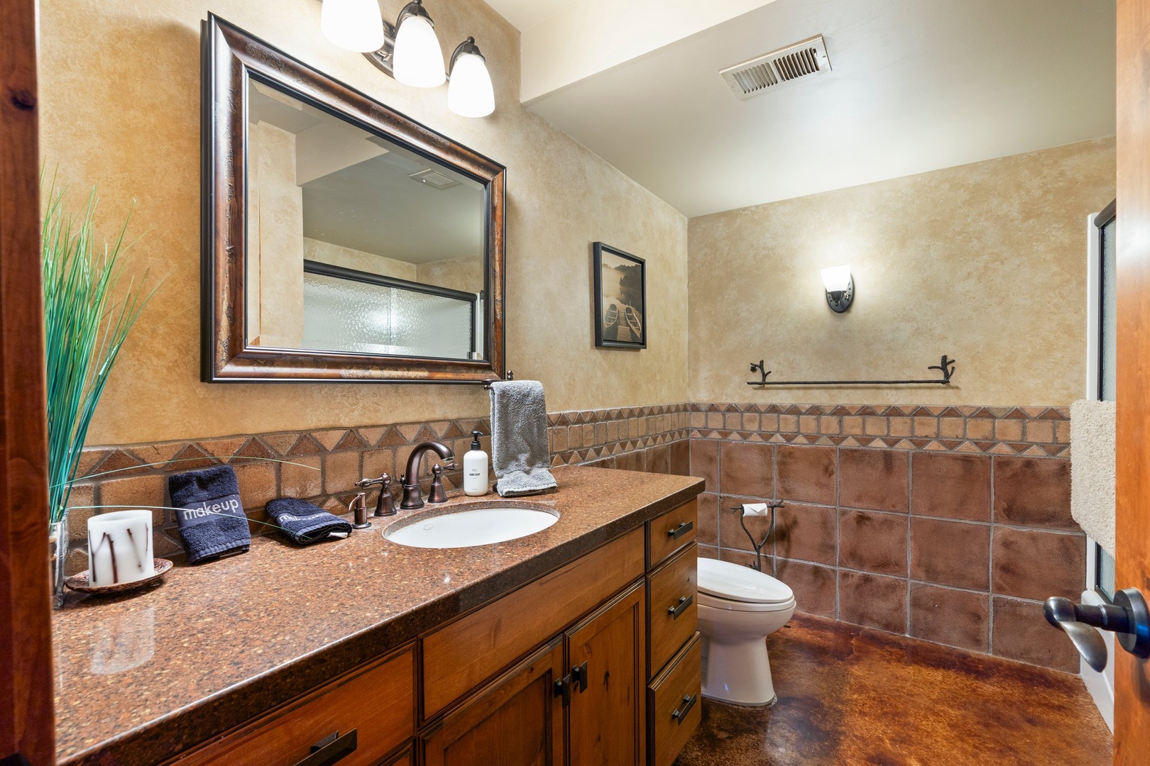 Lower Level Bathroom with Tub/Shower Combo