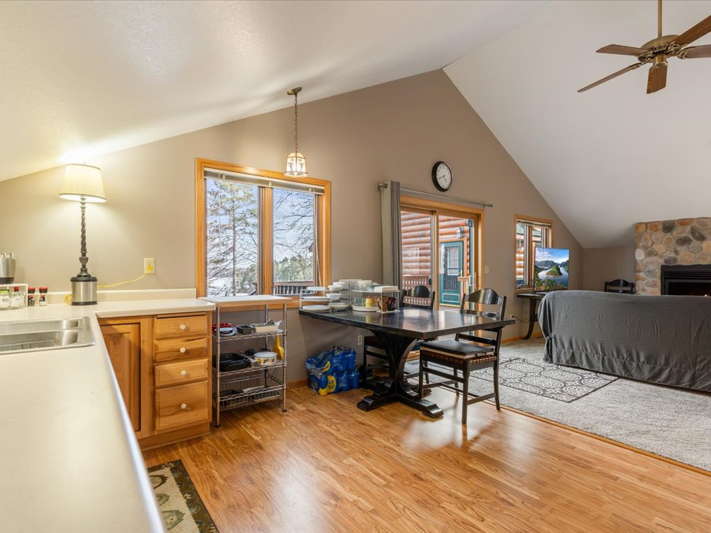 Guest Cabin Above Garage