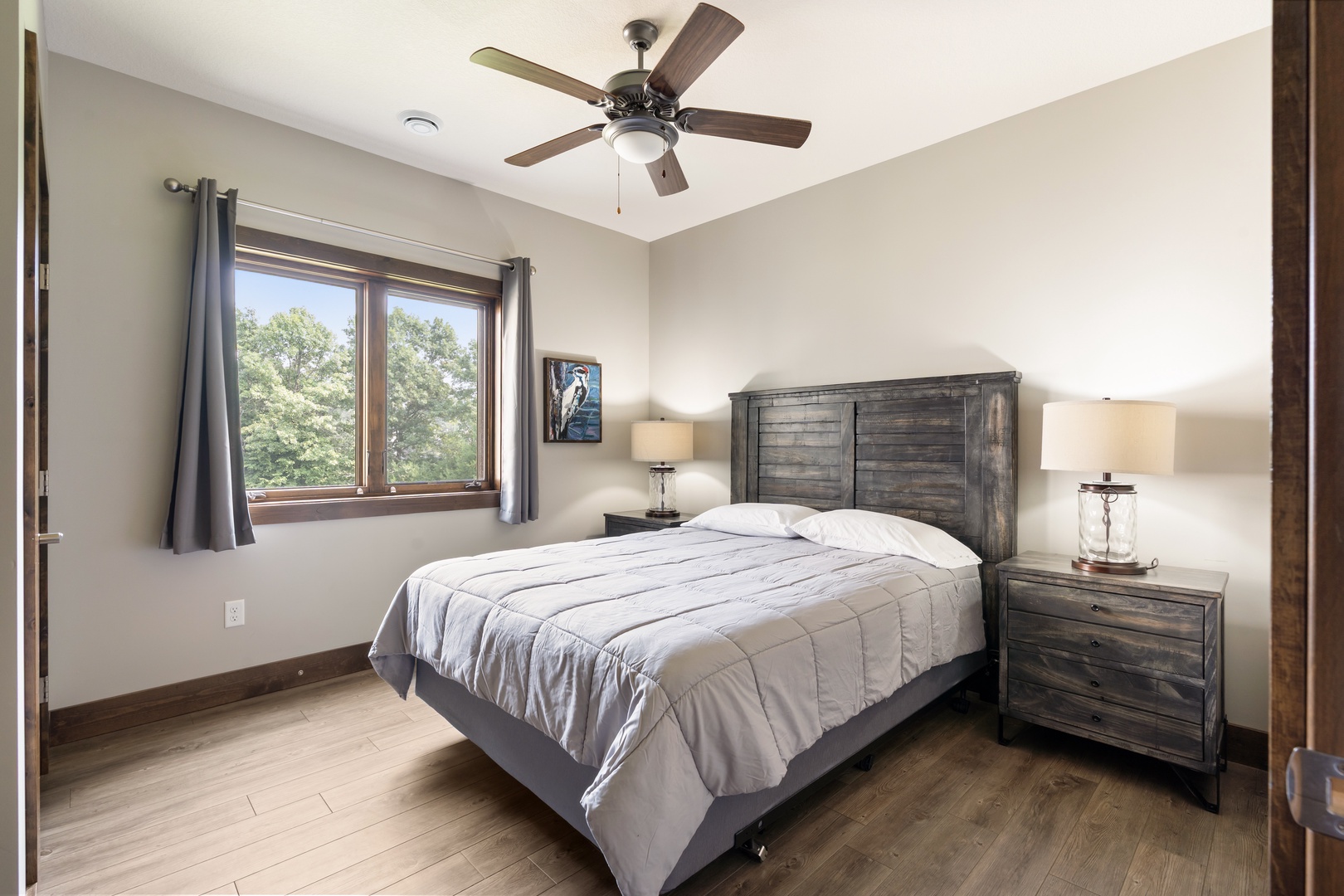 Main Floor Bedroom- Queen