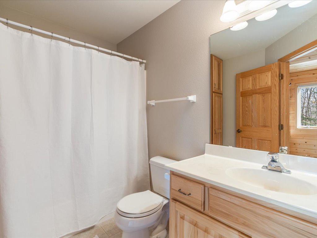 Full Bath Upper Level