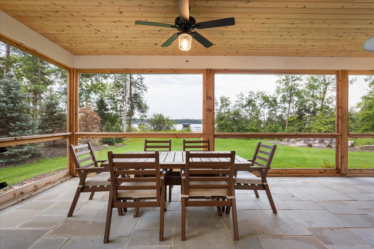 screened porch