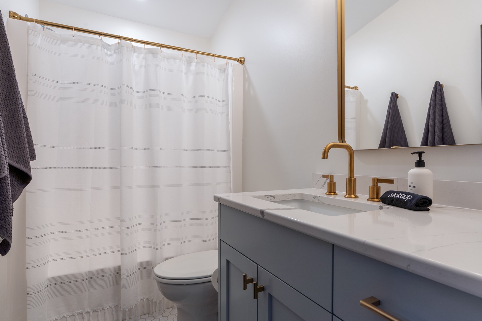 Main Level Full Bath