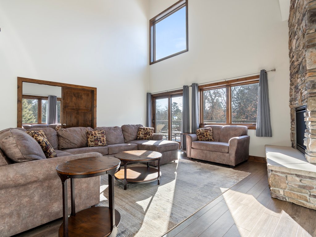 Sundance Ridge Unit 830