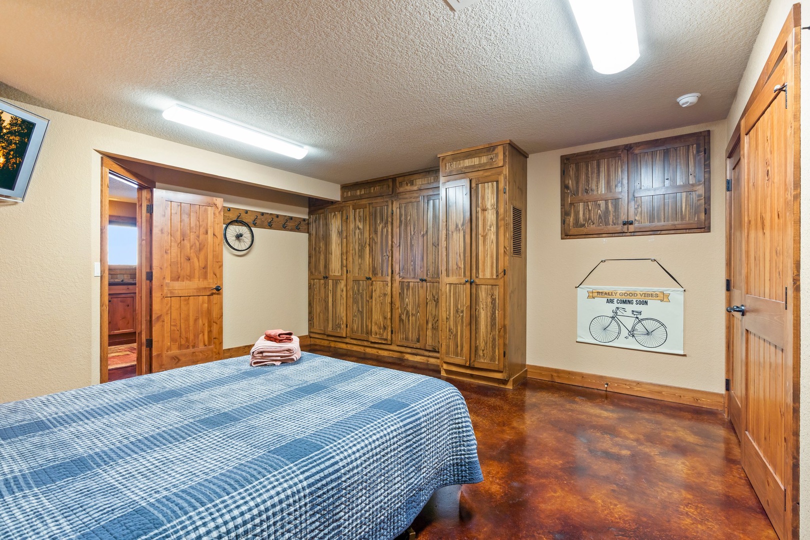 Lower Level Additional Sleeping Area off Kitchen