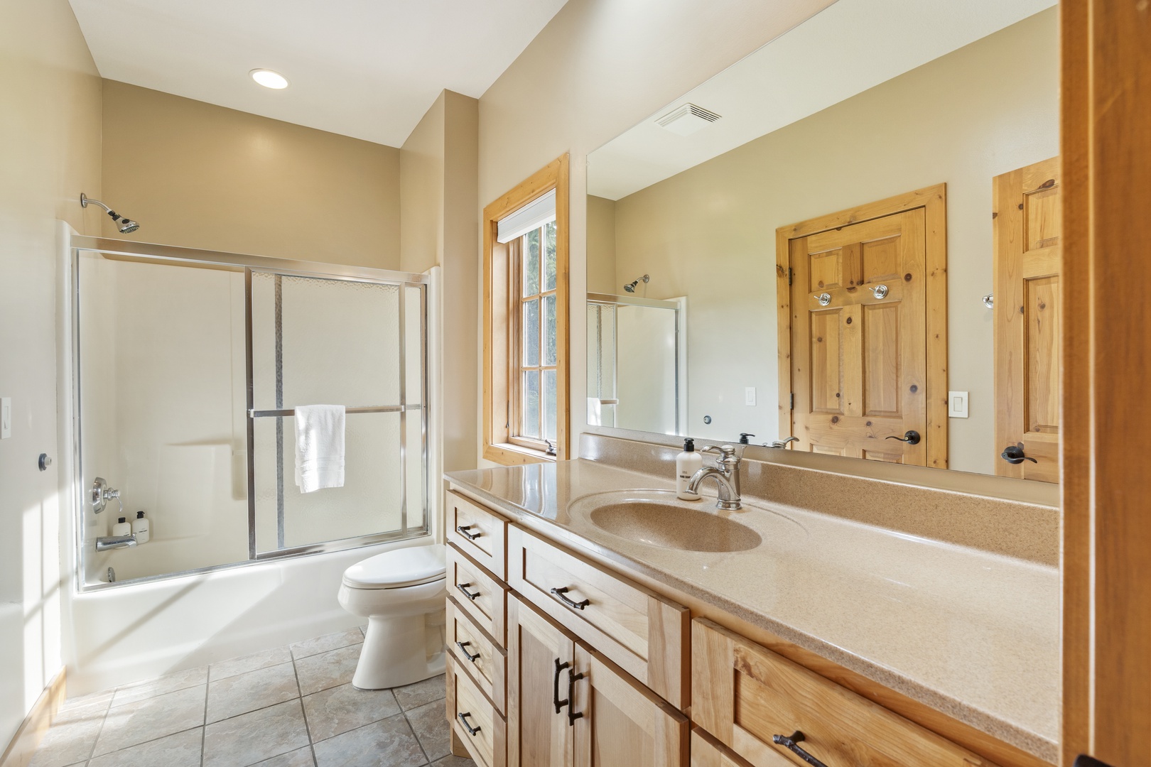 Primary Bedroom Ensuite