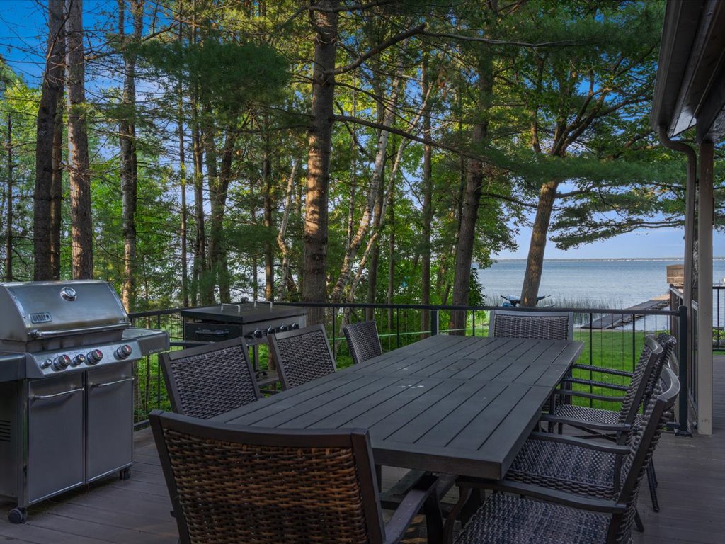 Outside Dining
