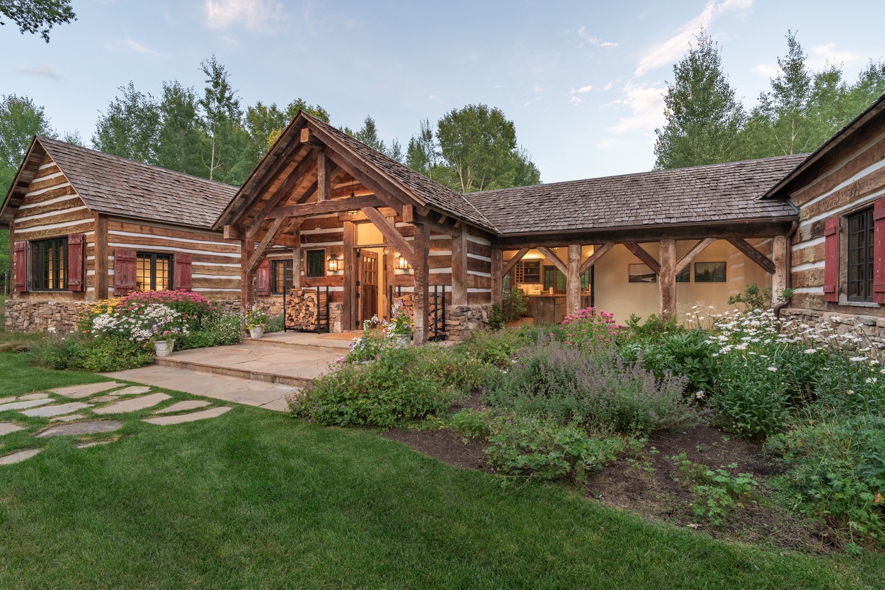 HR_Marklin_3425Tucker_Exterior-13