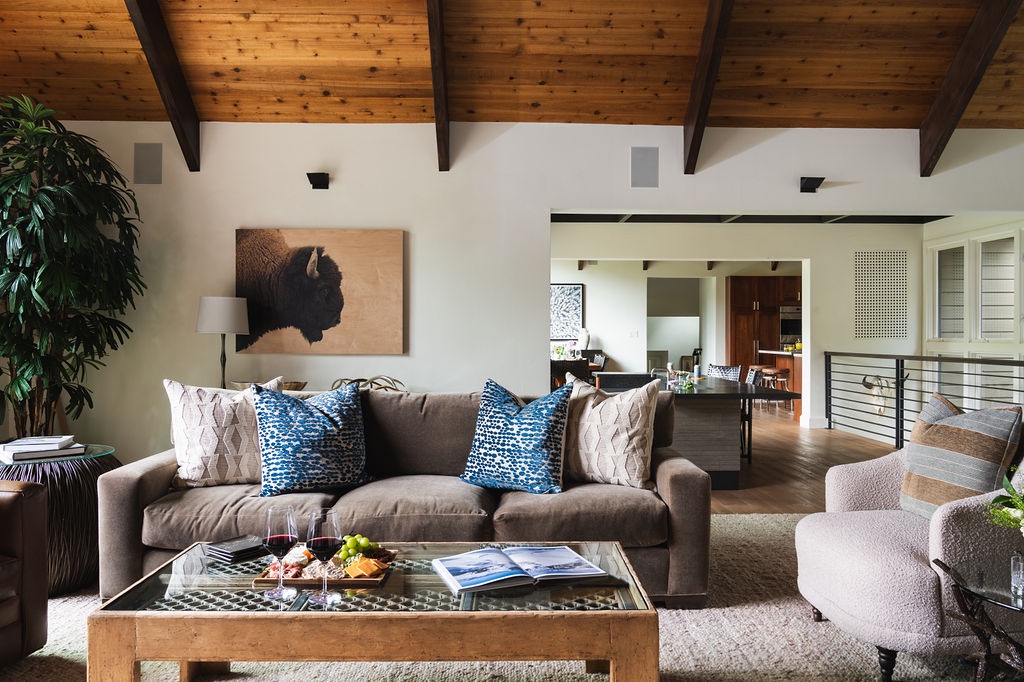07-arrowleaf-lodge-great-room-open-living