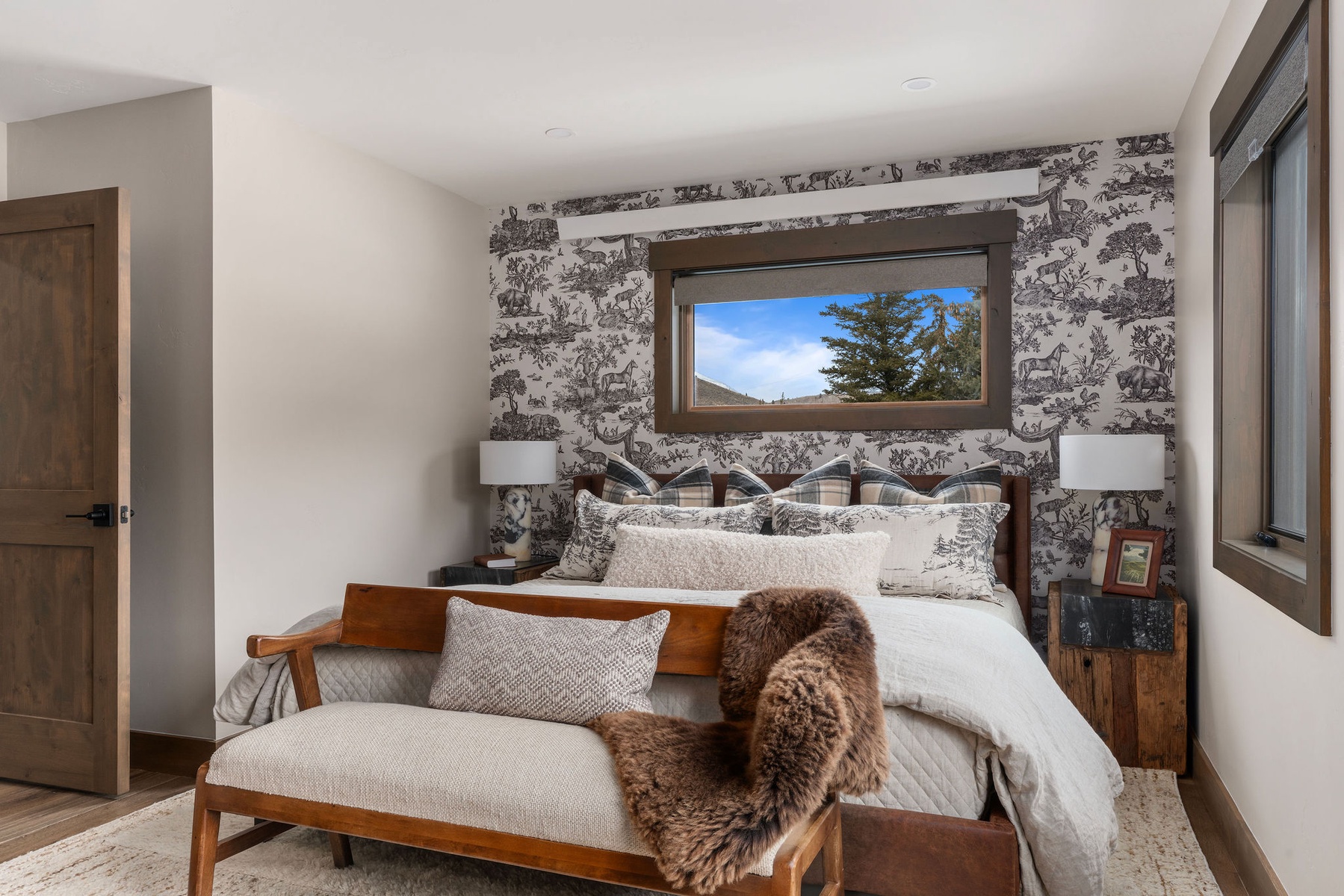 03-the-cottonwoods-primary-suite
