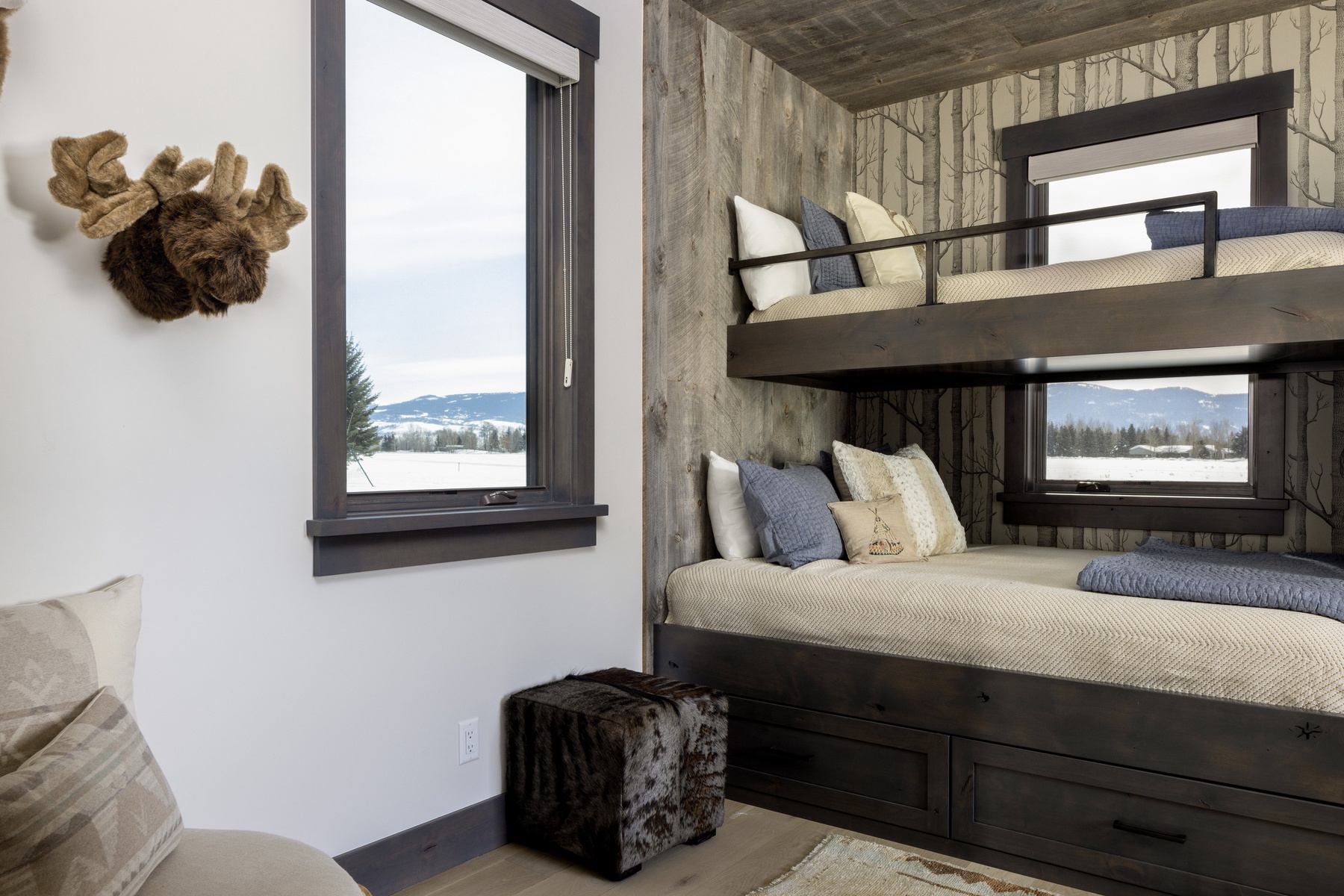 17-mountain-serenity-bunk-room-alt