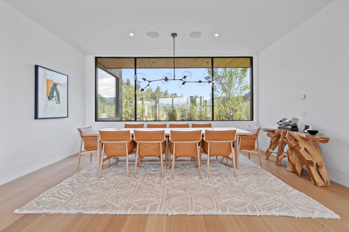 091-505 W Saddle Butte Way-21