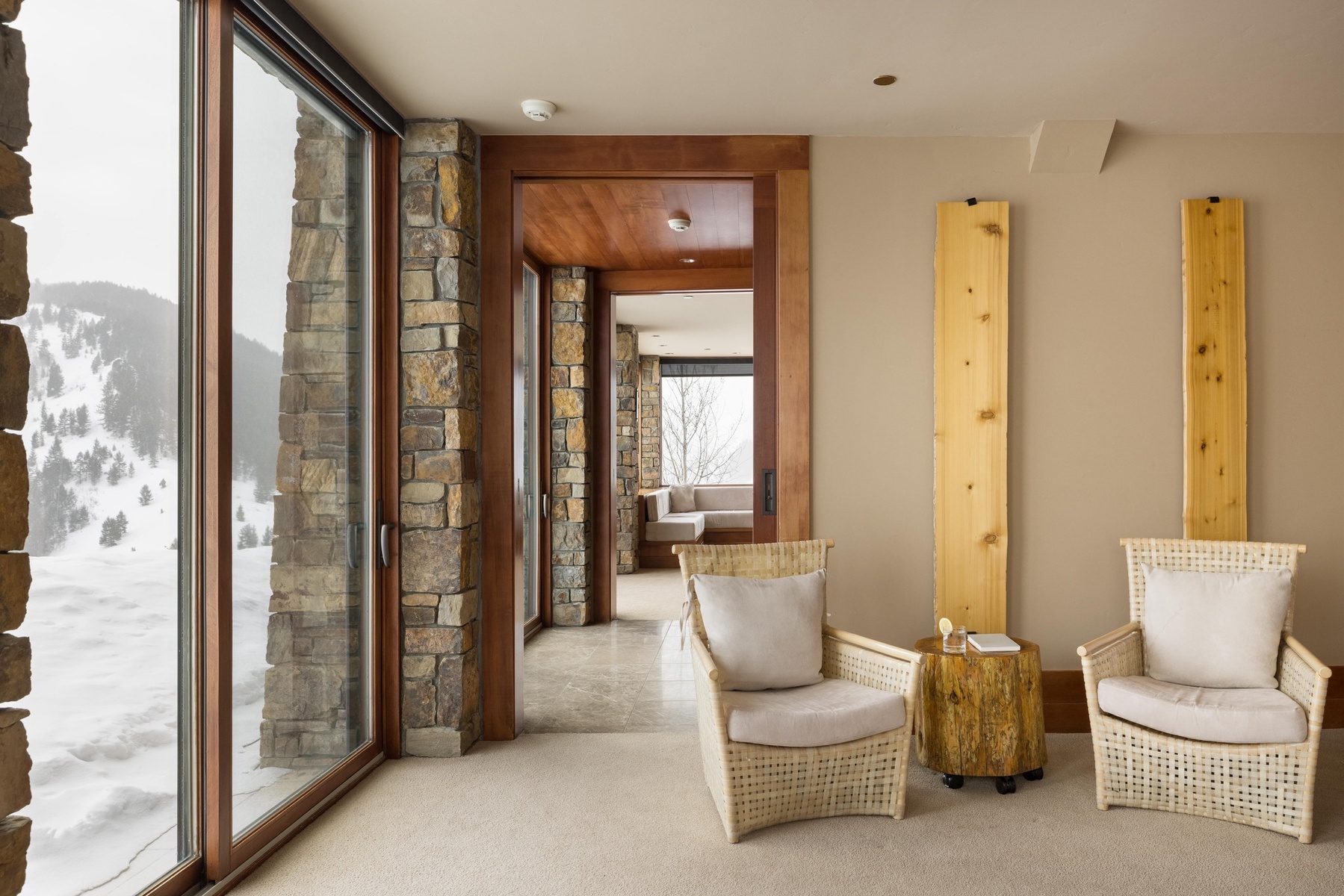 11-the-lookout-sitting-nook