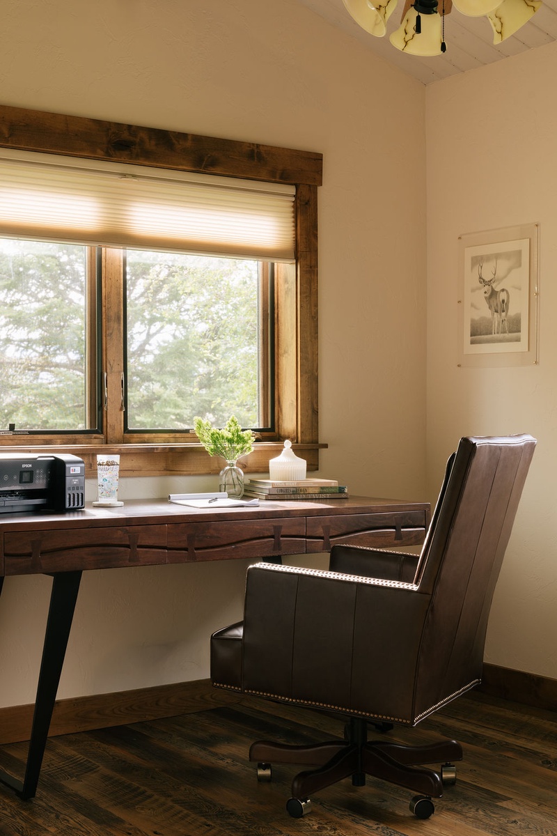 05-teton-refuge-private-office
