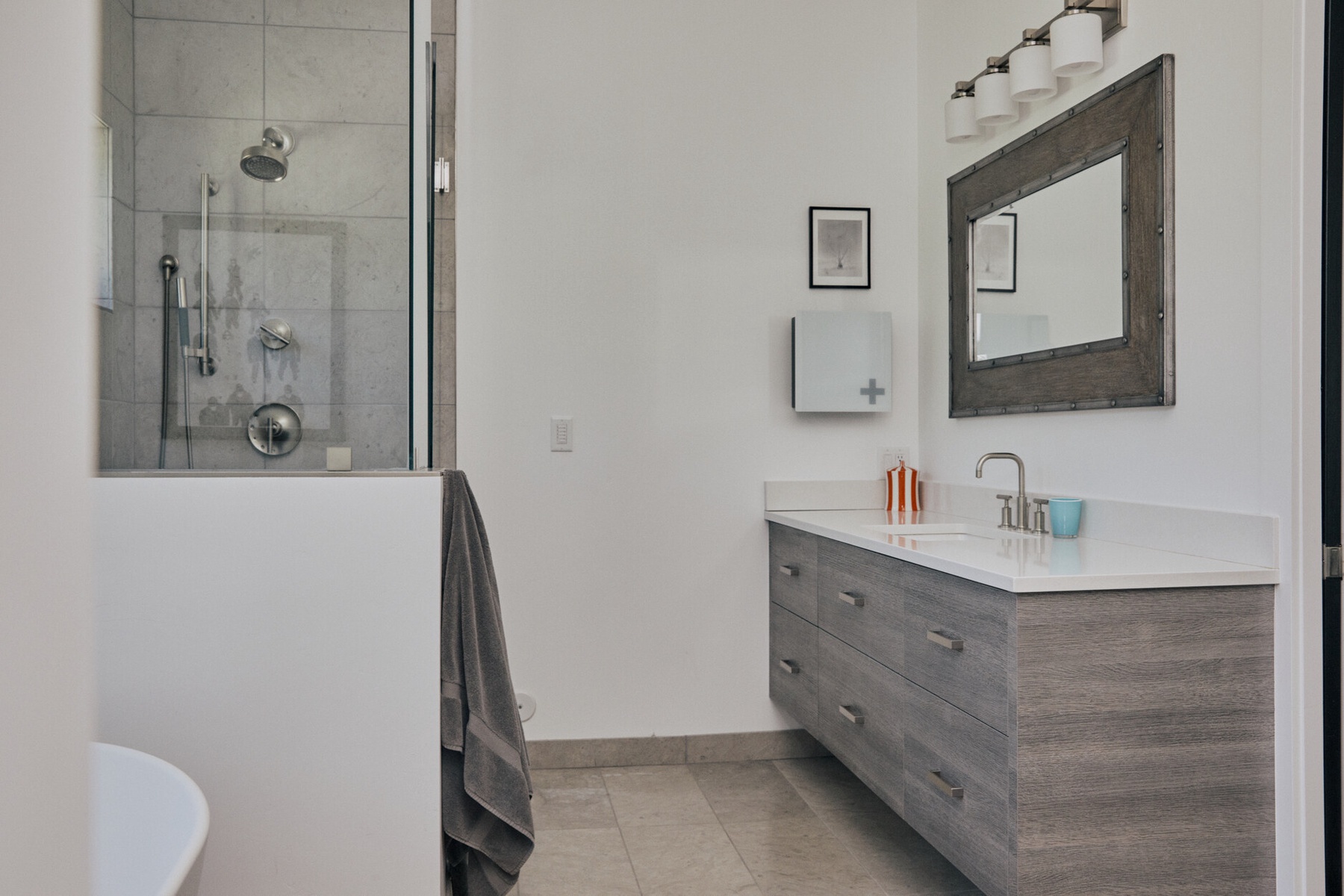 1130ElliottCemeteryLane_CHawks7511