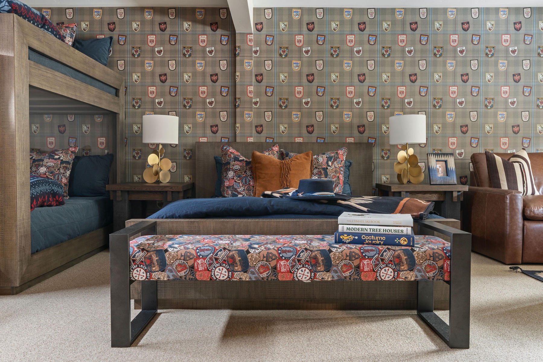 12-the-cottonwoods-bunk-room-lounge