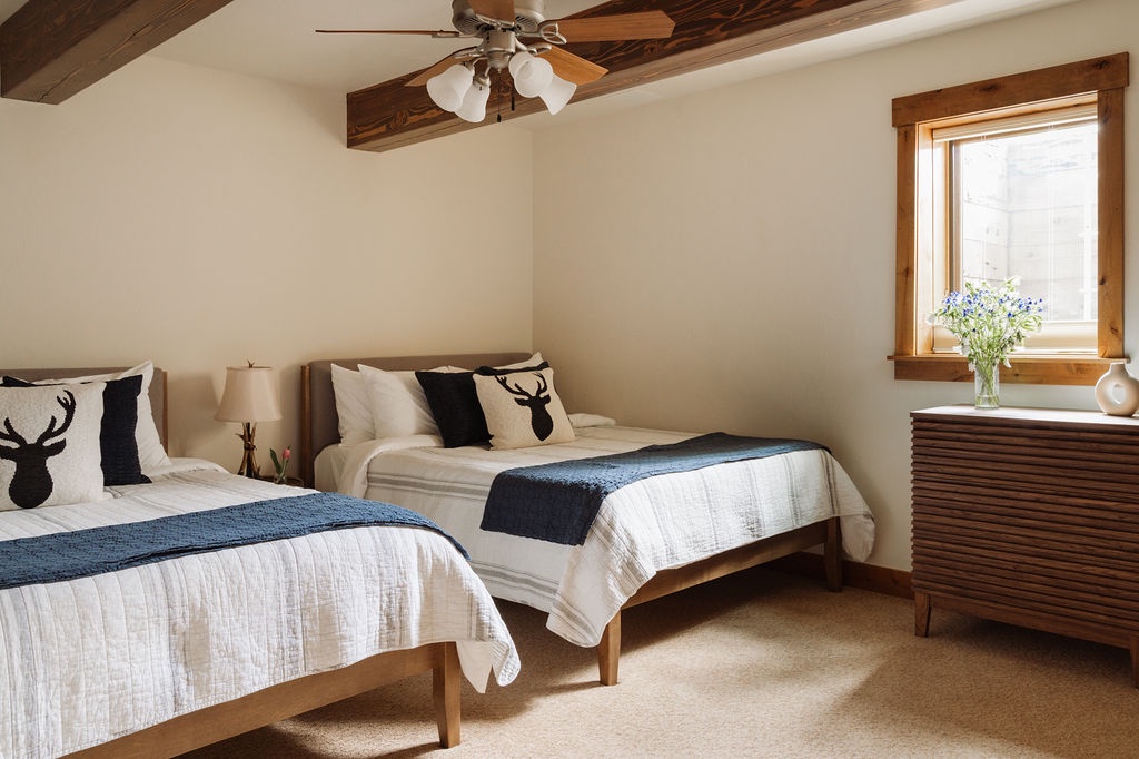 12-teton-refuge-guest-suite-one