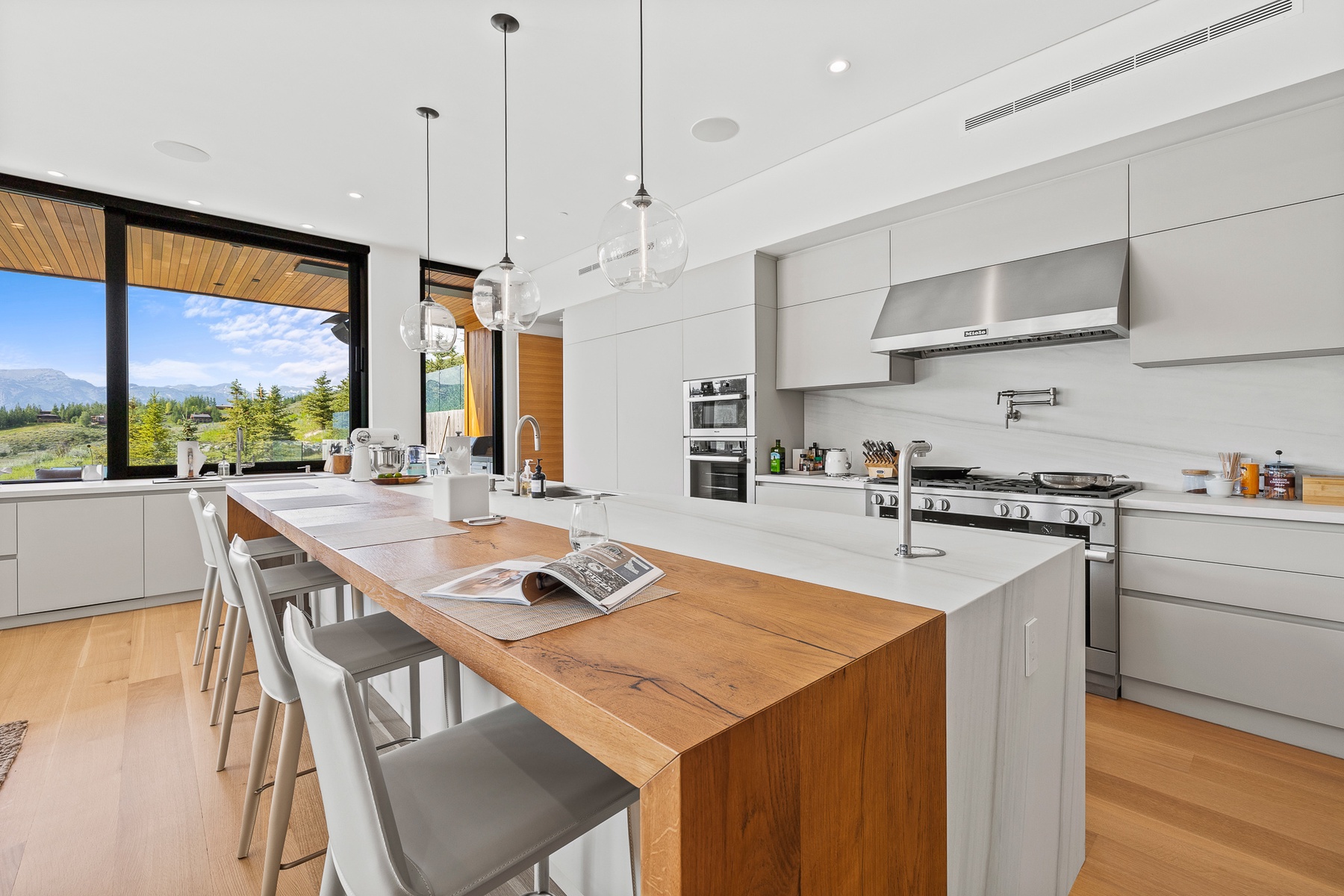 505 W Saddle Butte Way-30