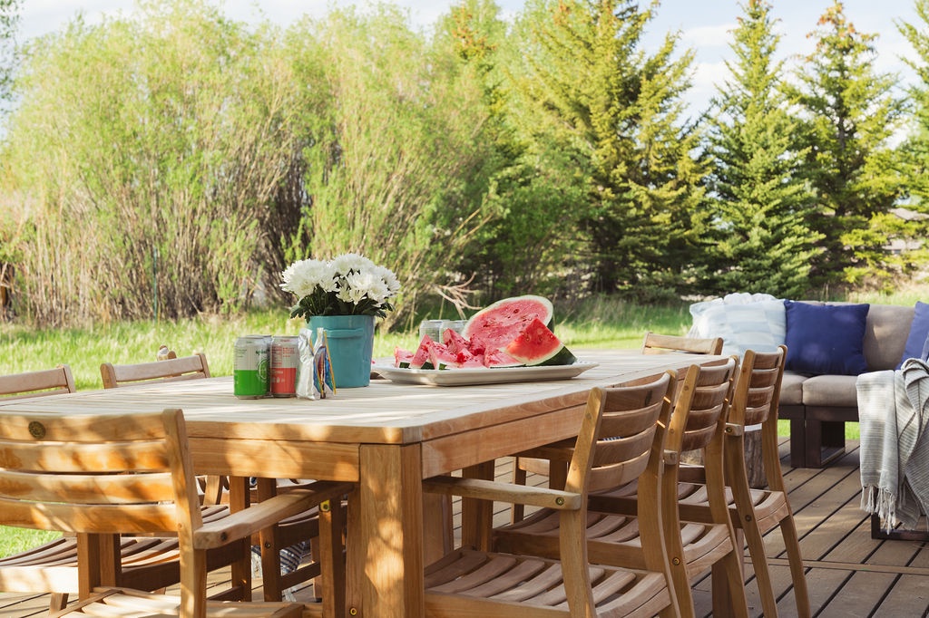 05-teton-refuge-outdoor-dining