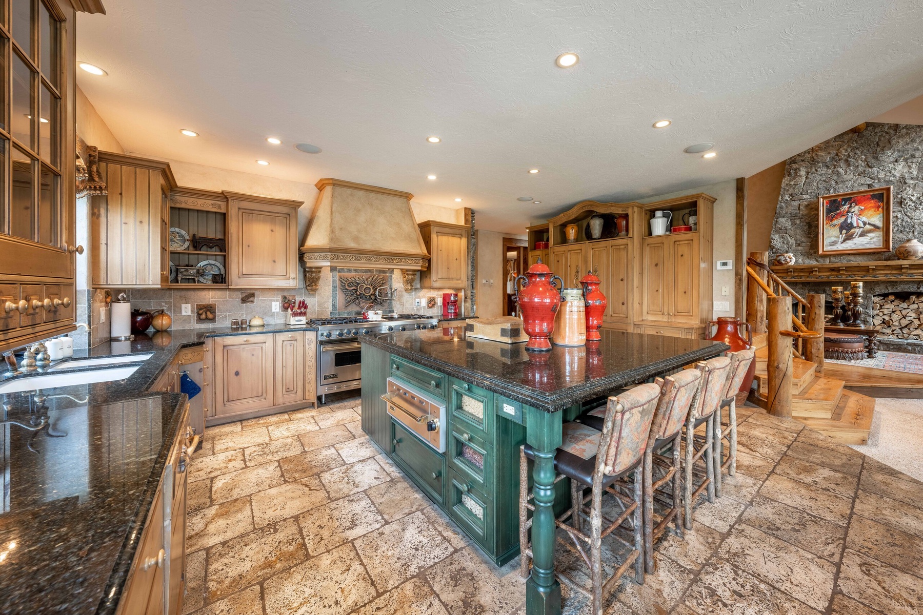 06-shoshone-lodge-kitchen-island