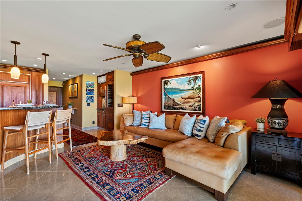 Ample seating choices after lots of time in the Maui sun