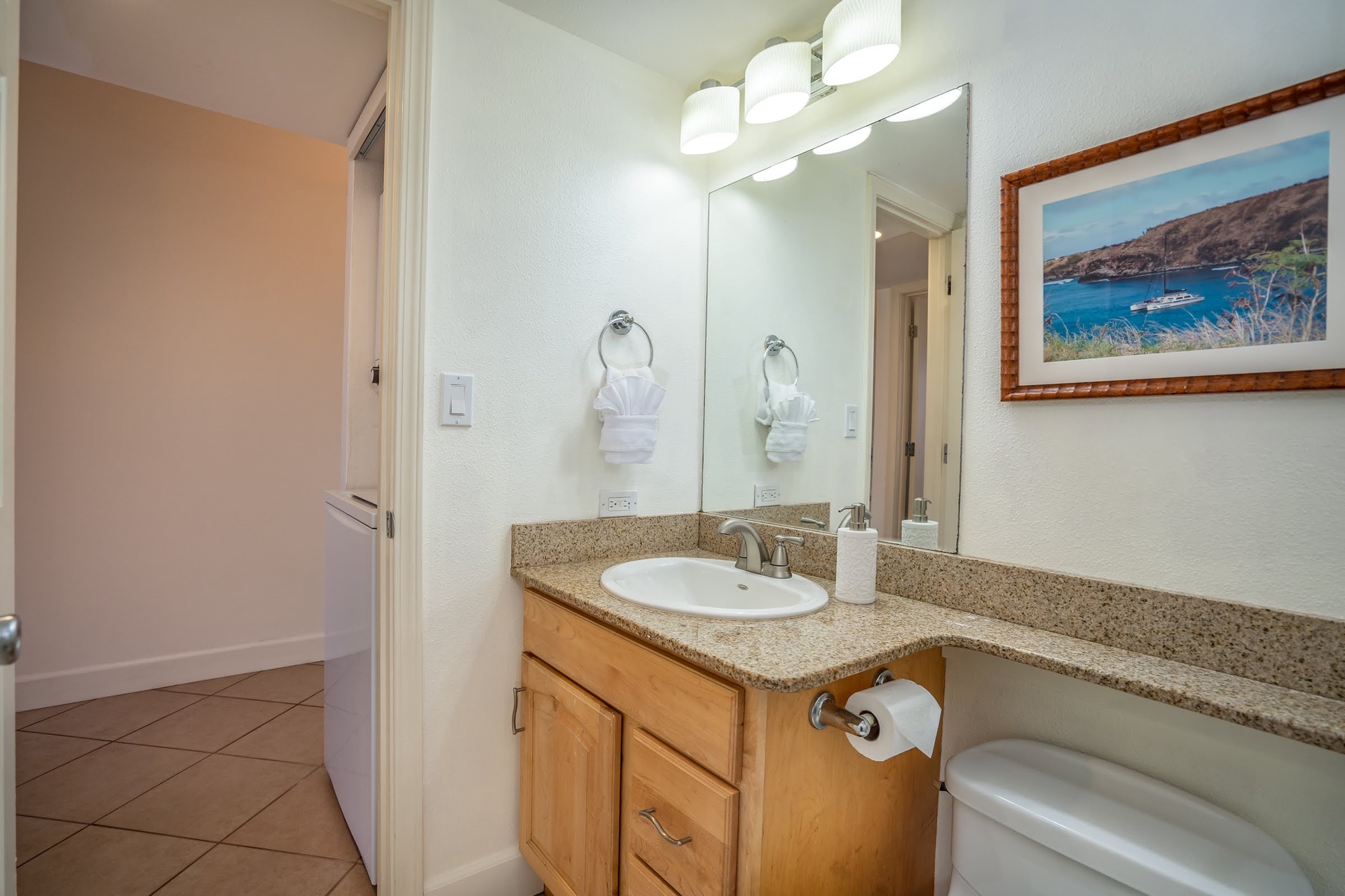 Vanity area and storage drawers to take care of your needs. 