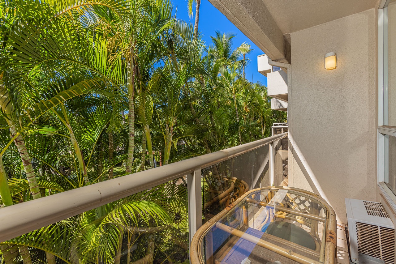 Maui Banyan's grounds are full with island beauty from every view