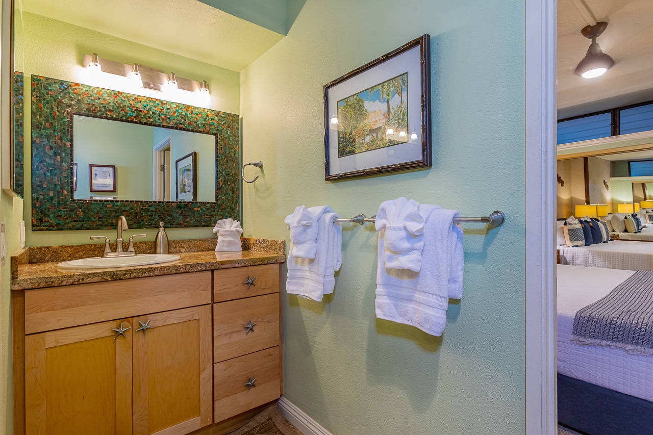 Thoughtfully updated bathroom for effortless island comfort