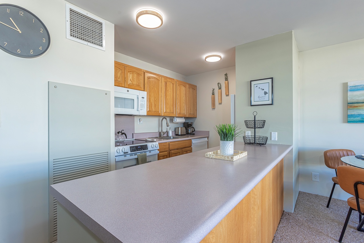 Bright island kitchen ready for easy meals and beach day snacks