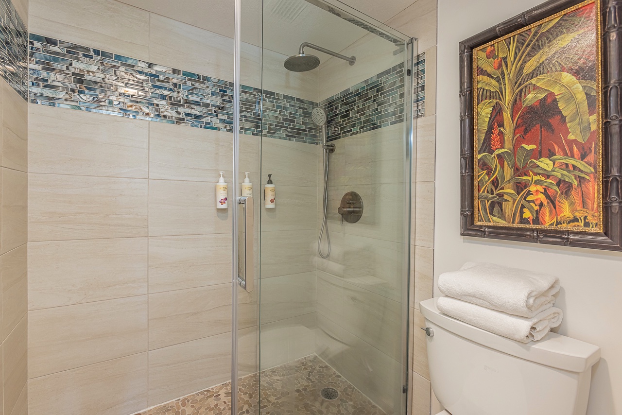 Walk in shower with dual shower heads make for ultimate relaxation