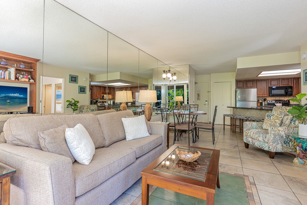 Indoor comfort meets Maui’s laid-back lifestyle