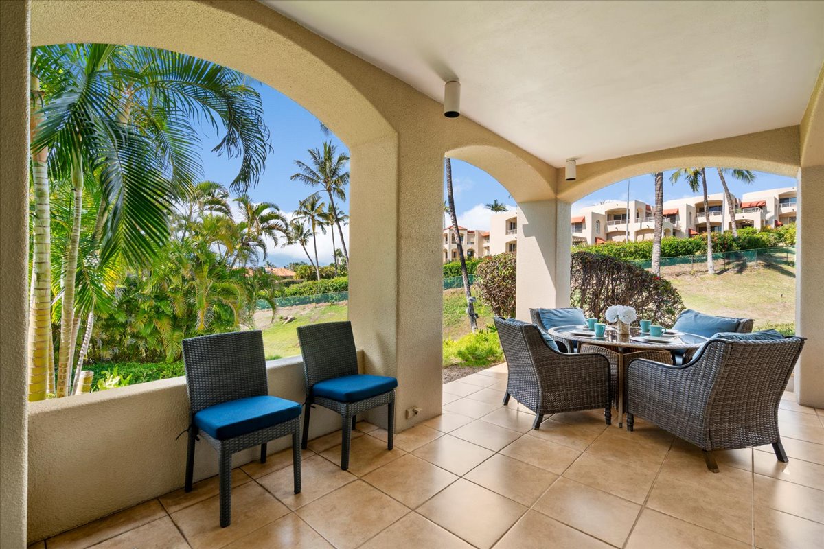 Sunset views and tropical breezes from the generous private lanai