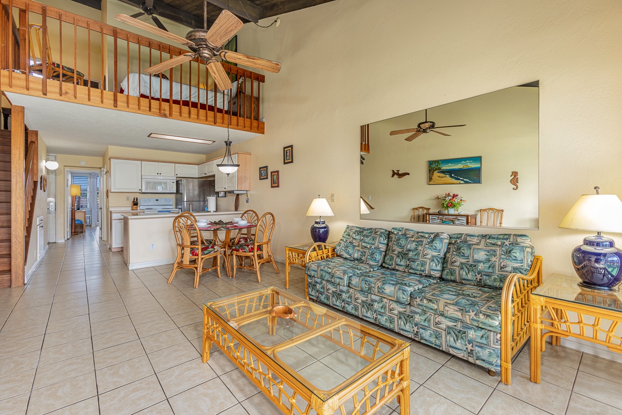 Comfortable living space perfect after a day in South Kihei