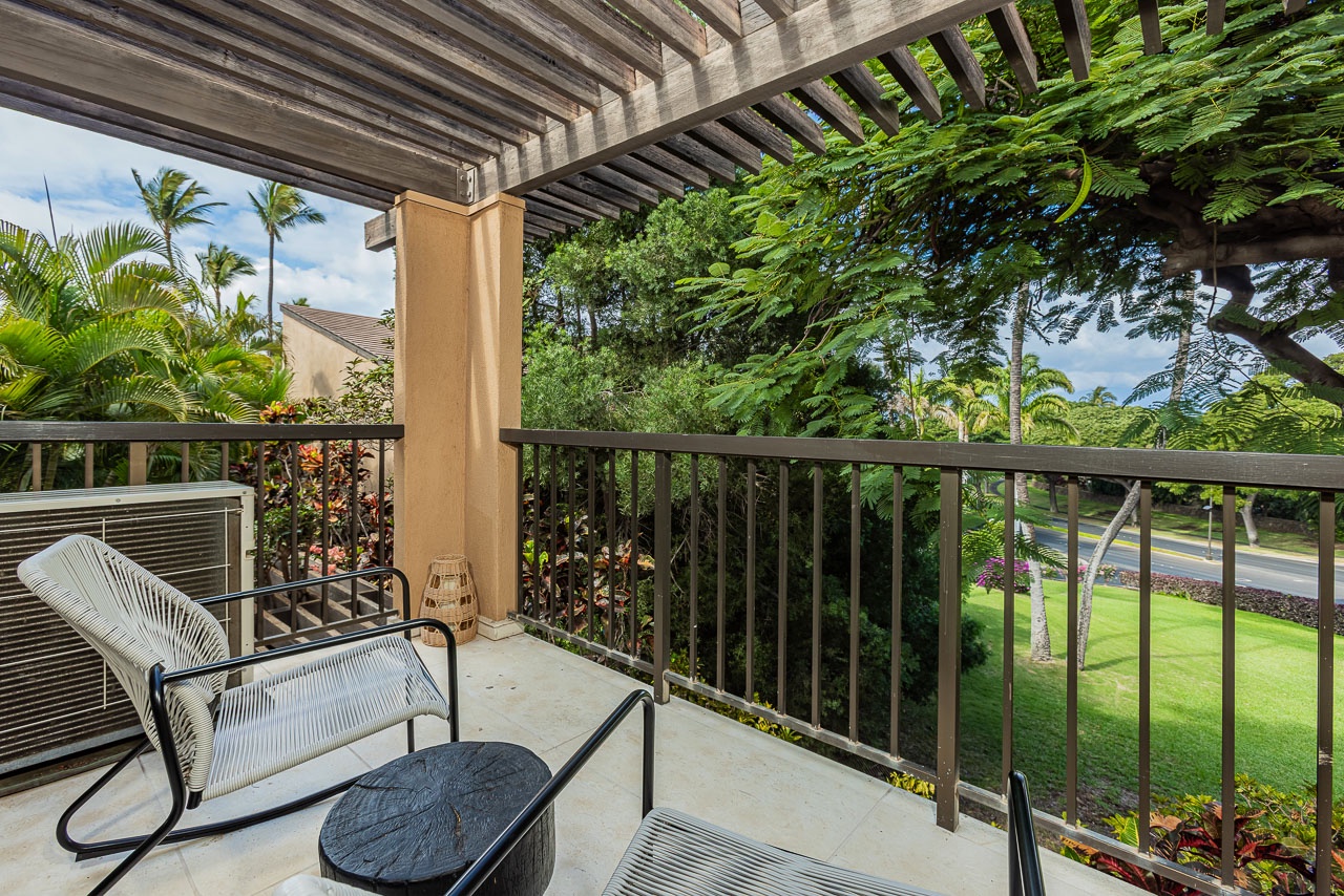 Your own private retreat above the palms