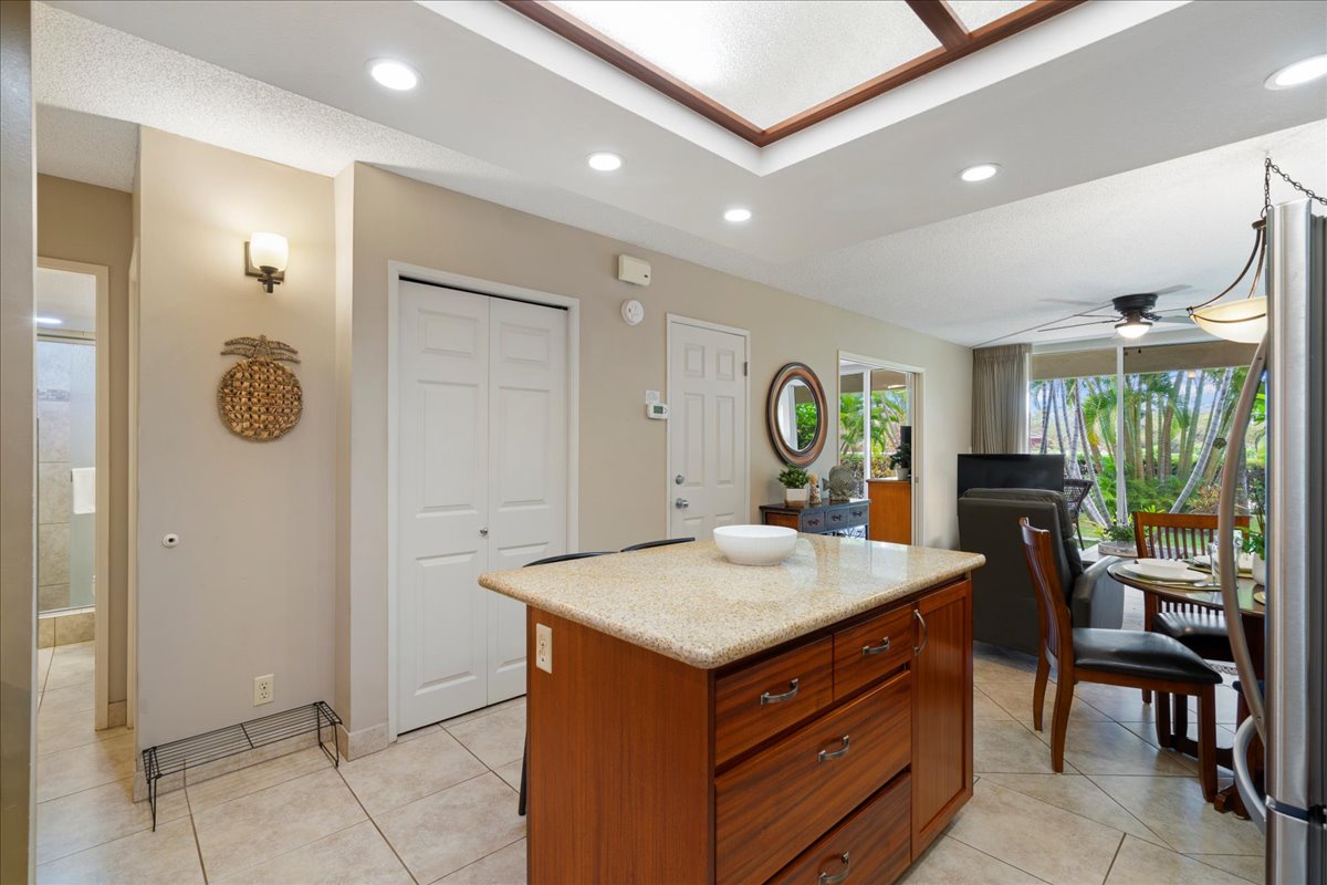 Open kitchen with island seating
