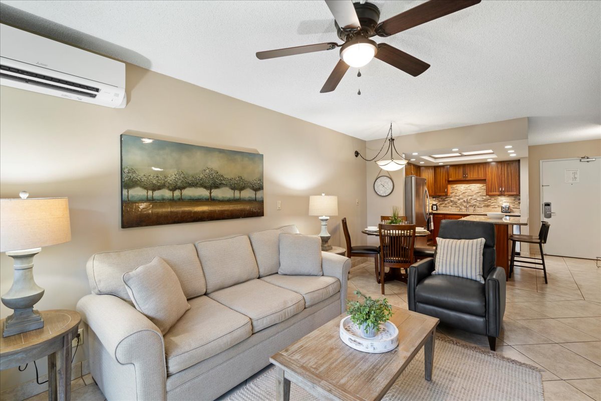 Extra sleeping space made easy with the pullout couch