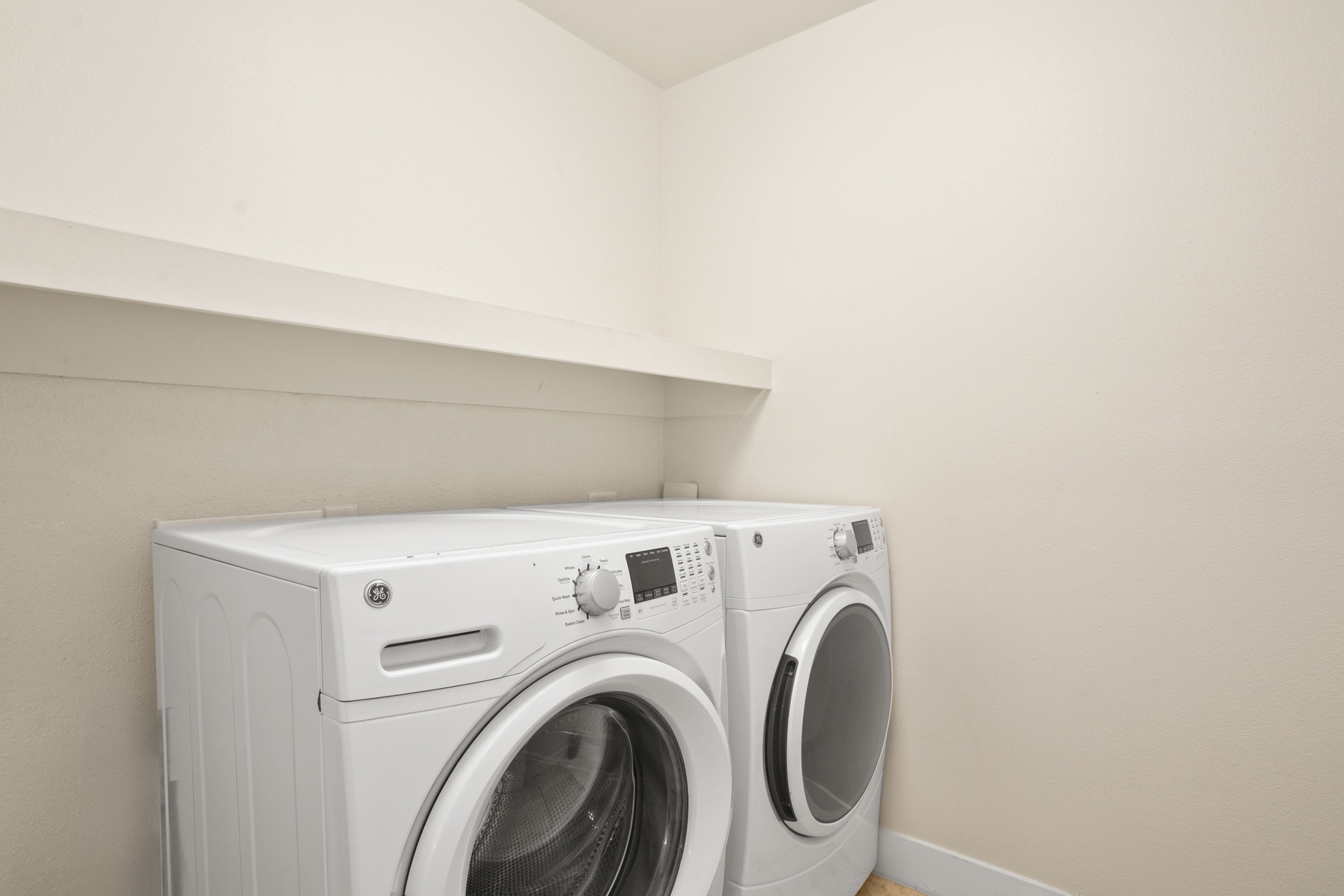 Washer and Dryer In Unit