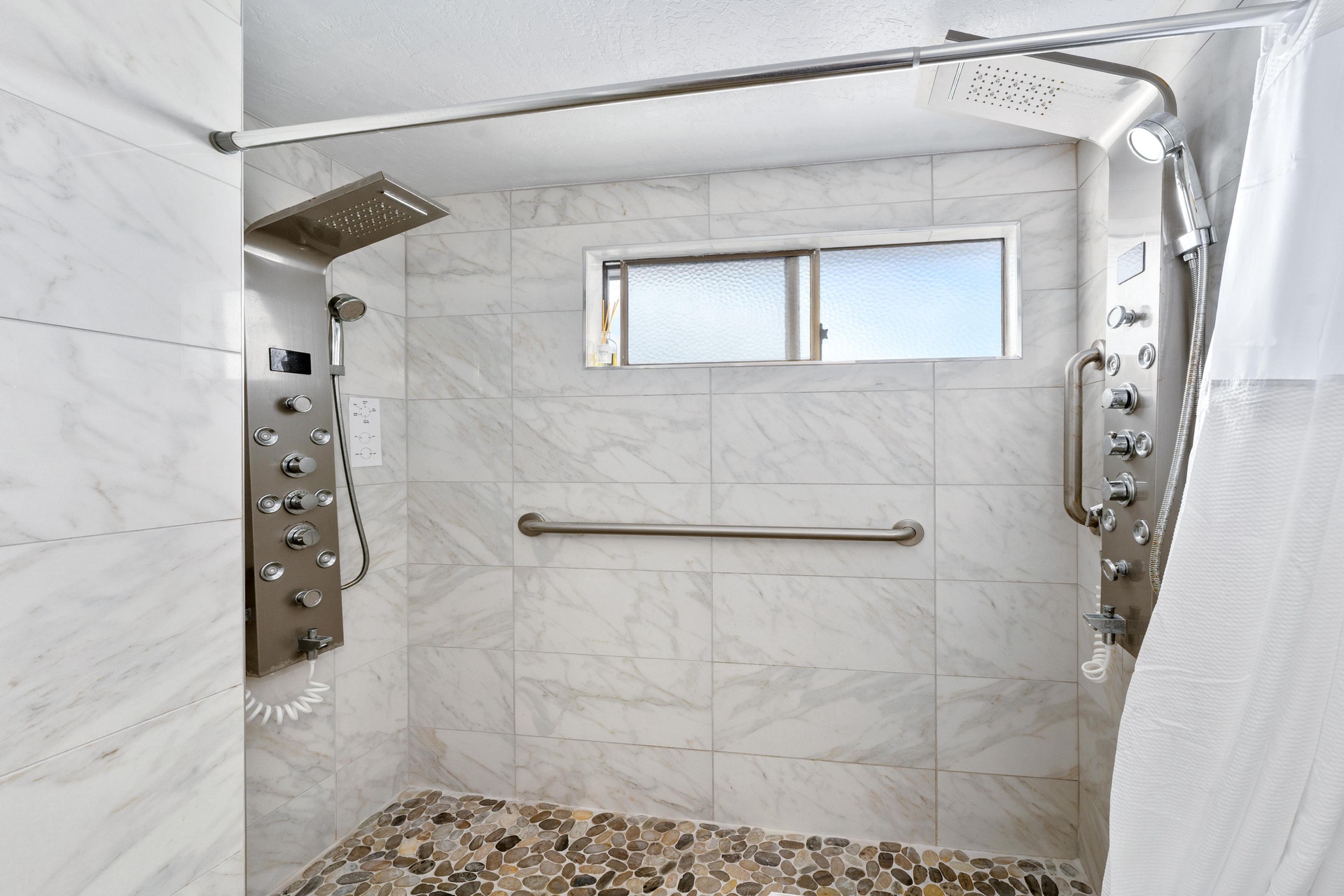 Enjoy the duo showers