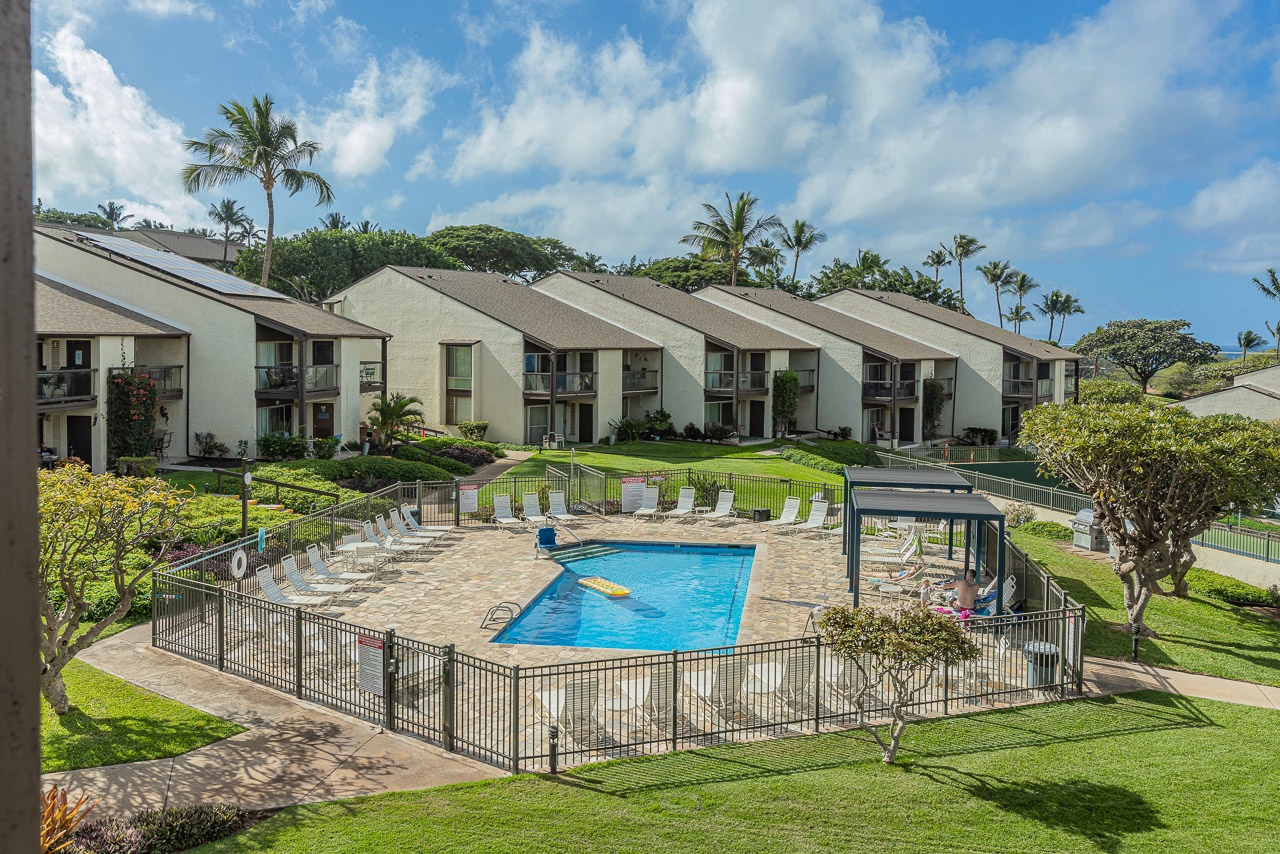 Third floor lanai offering peaceful pool and palm views