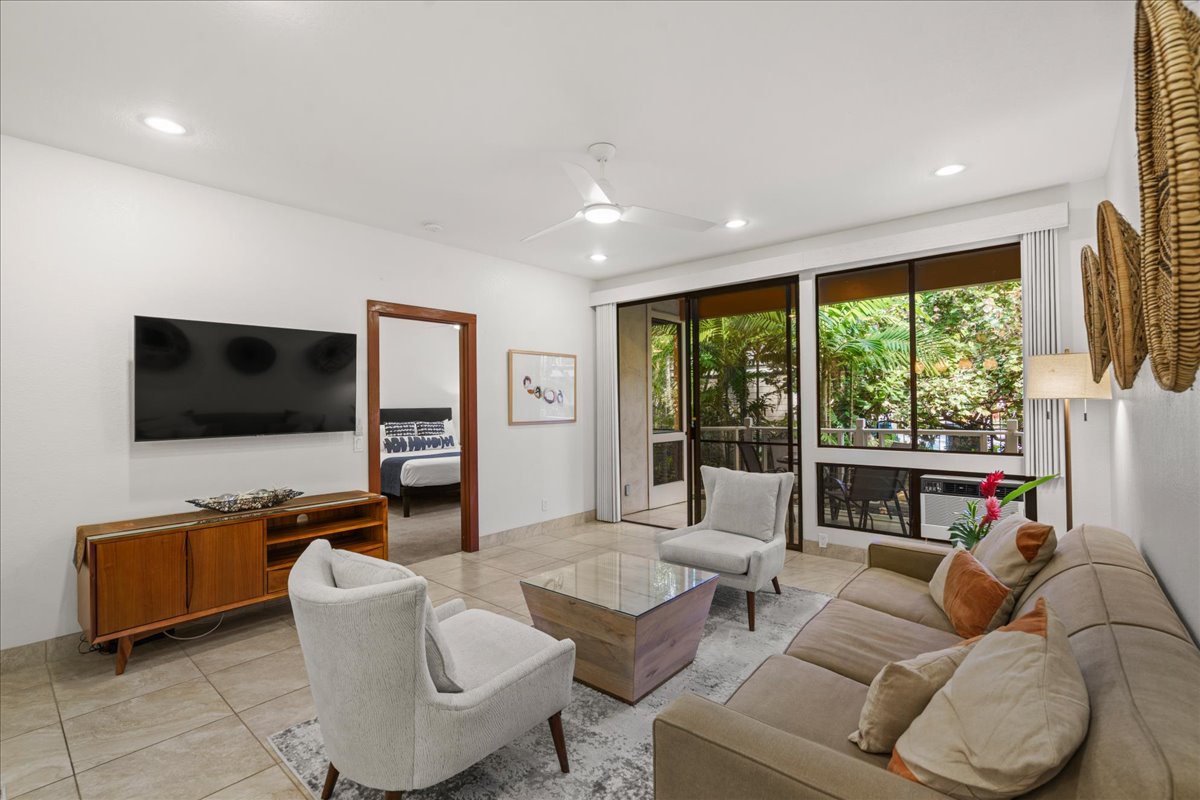 Contemporary island retreat with comfortable seating and stylish design