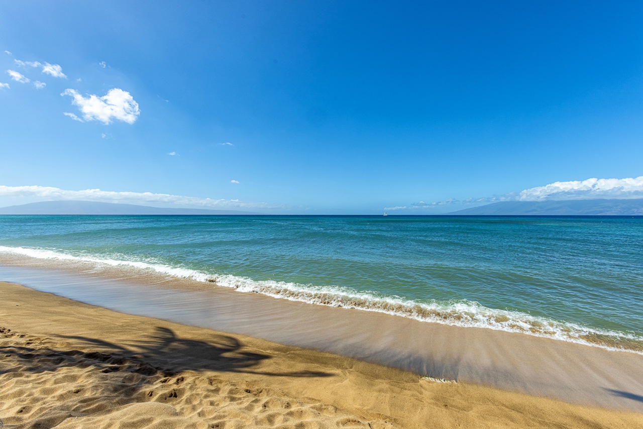 Just moments away from soft sand and rolling waves