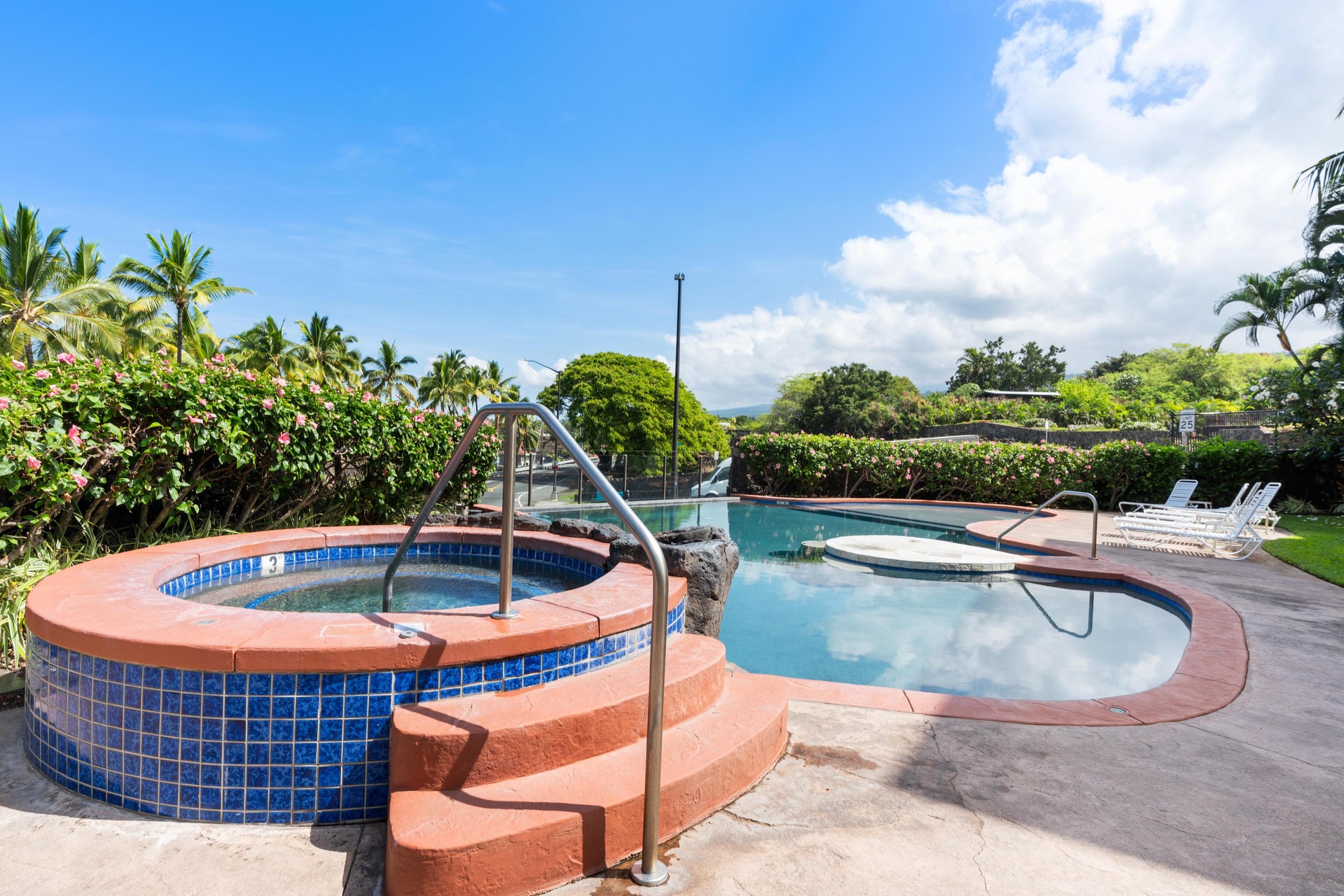 Big Island Beach Villas at Kahaluu 1101