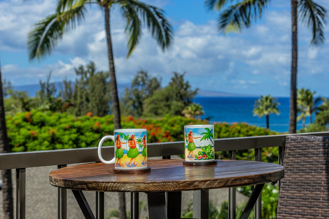 A front-row seat to Maui sunsets, right from your lanai loveseat