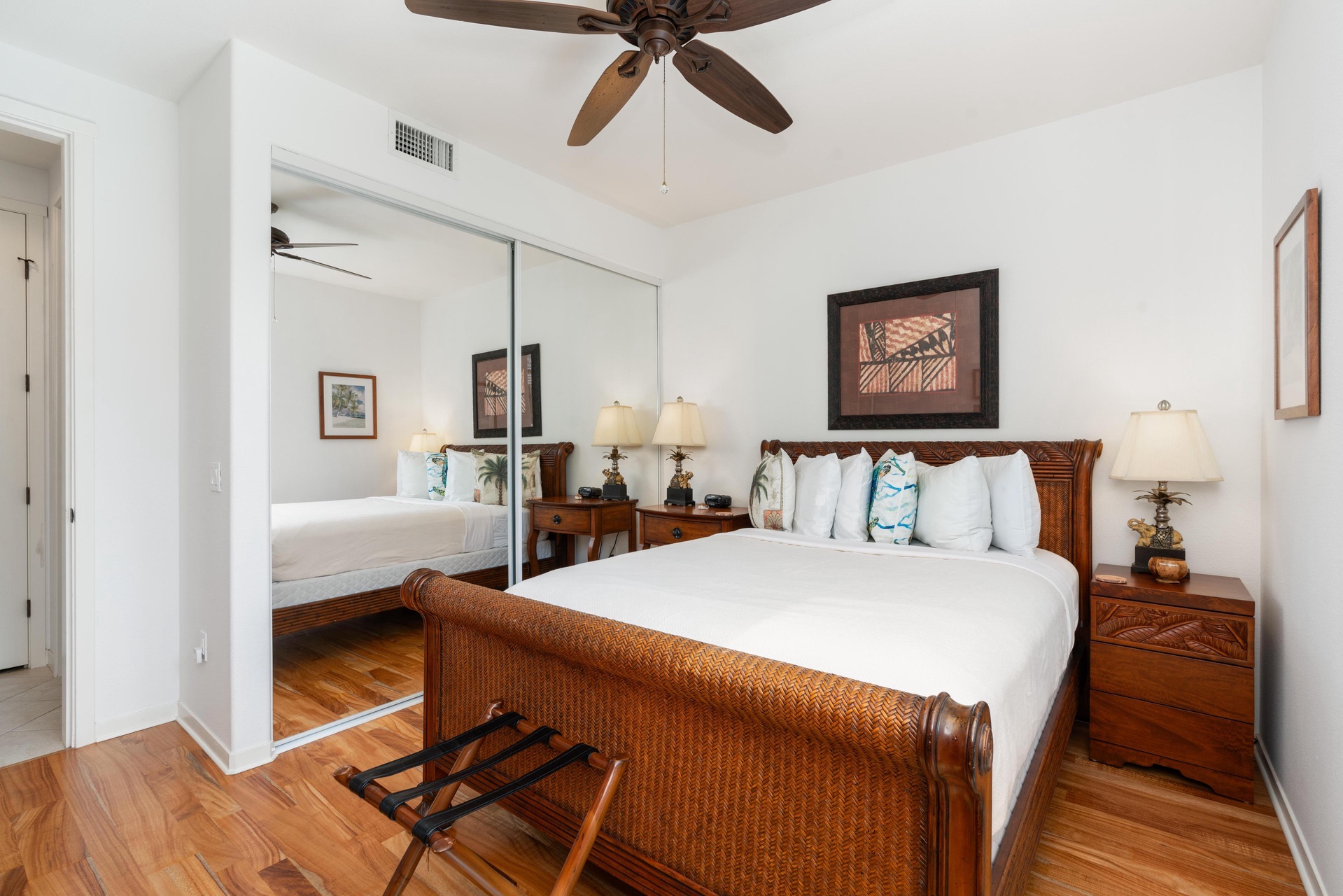 Relax in the guest bedroom