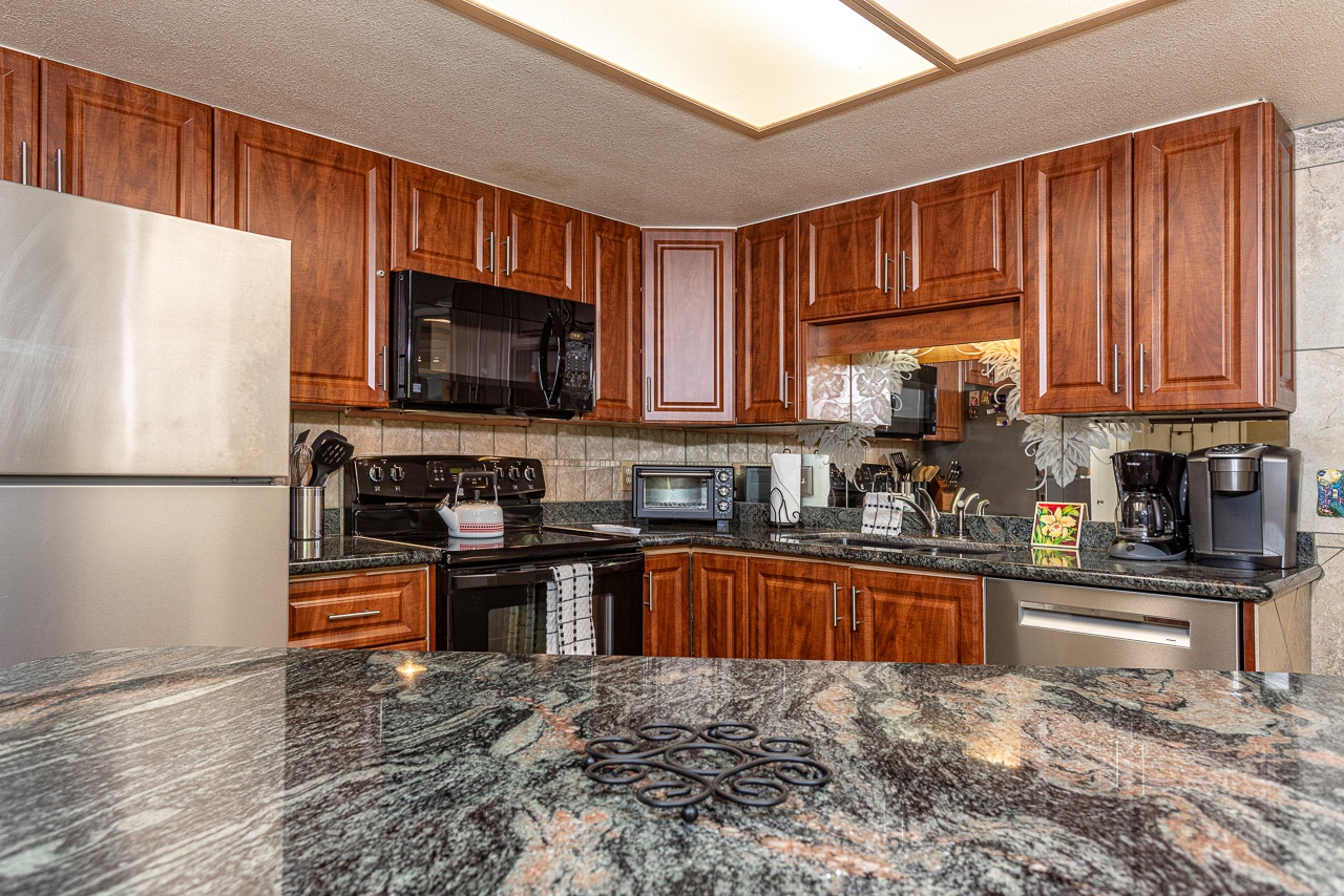 Inviting kitchen island at the center of it all