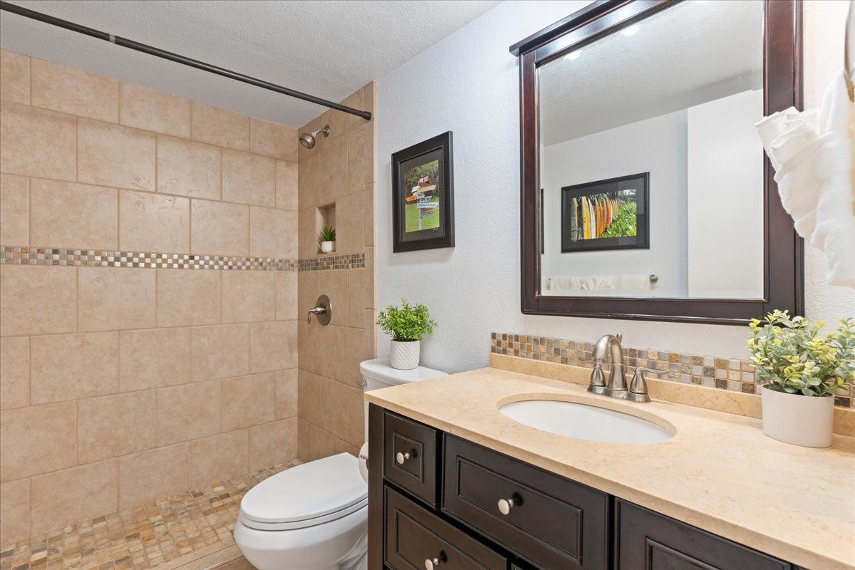 Refresh and unwind in the clean, well-appointed bathroom featuring everything you need for a comfortable Maui stay.