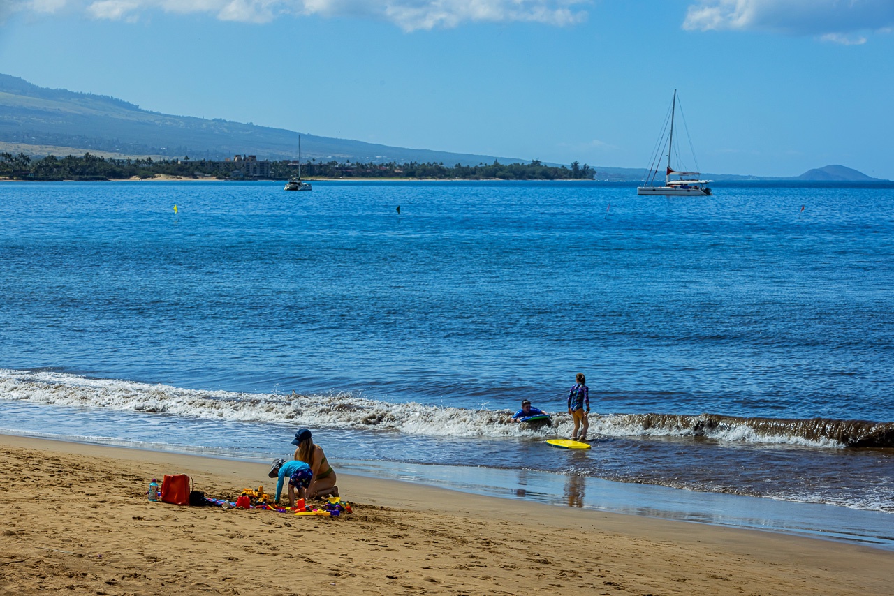 Uninterrupted views of Maui’s longest stretch of sand