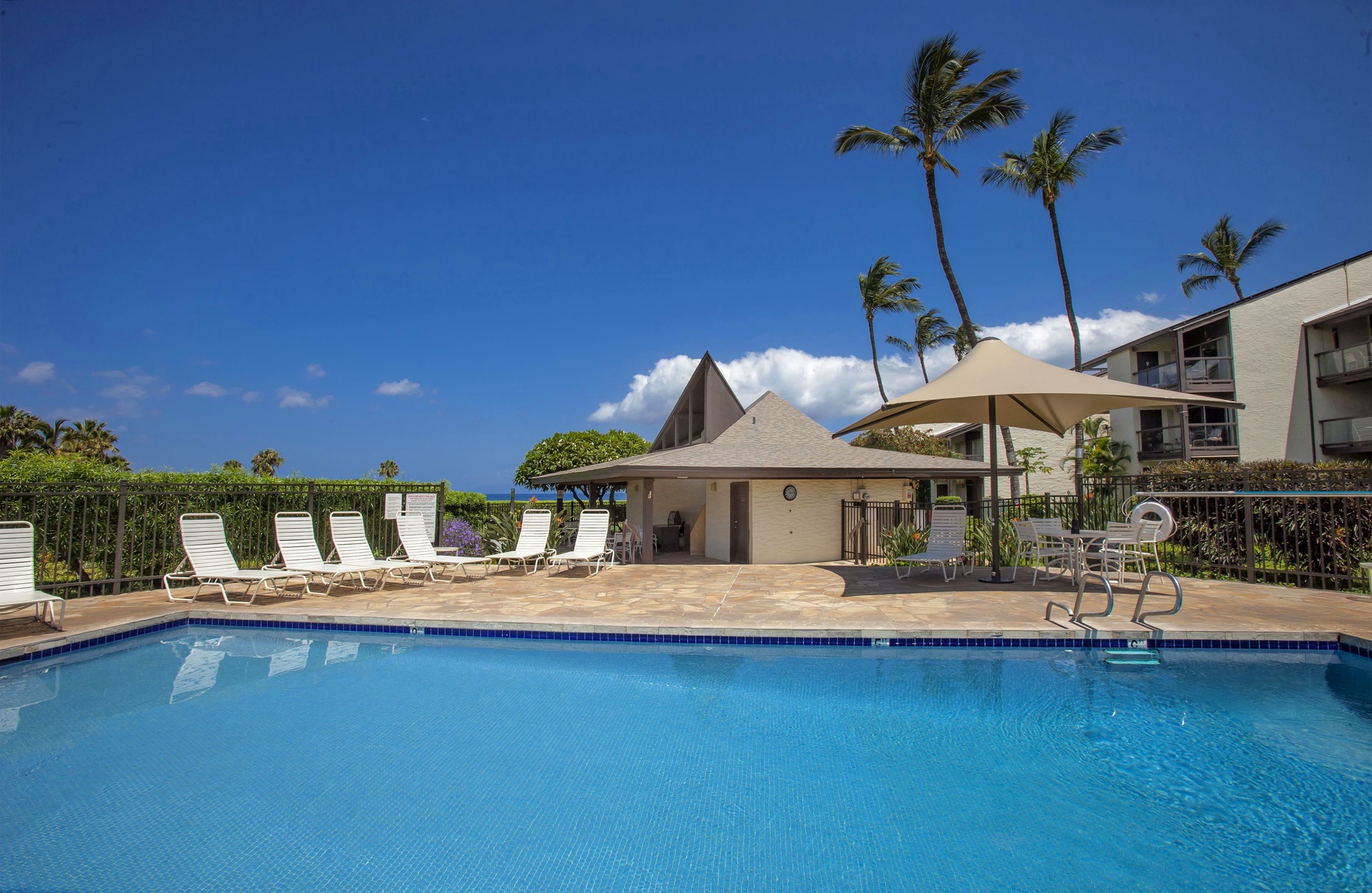 Sunny pool days in the heart of Kihei paradise